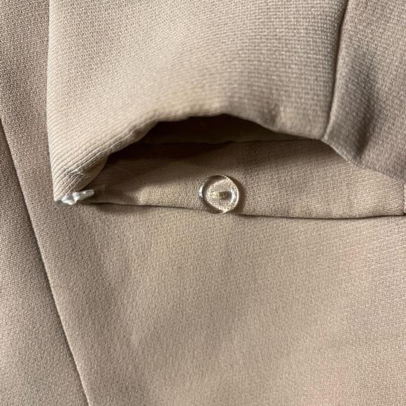 Midnight Velvet Cream Blazer with Leopard Faux Fur Collar - Picture 7 of 7